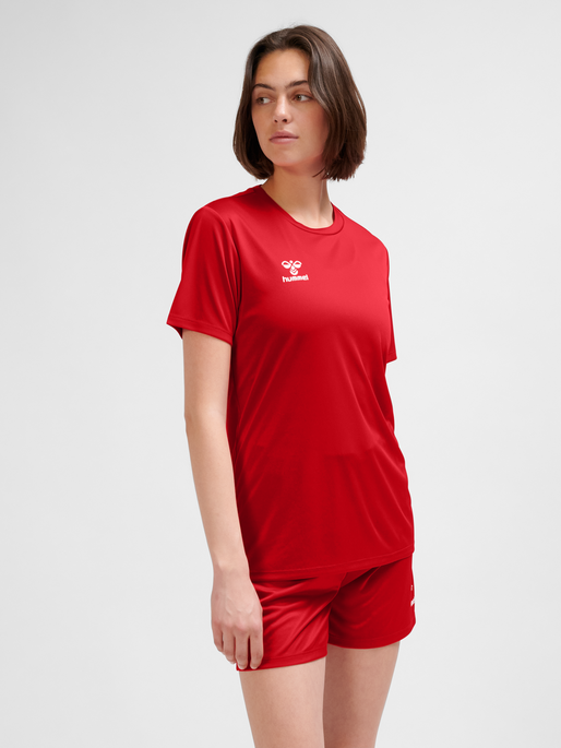 hmlESSENTIAL JERSEY S/S WOMAN, TRUE RED, model