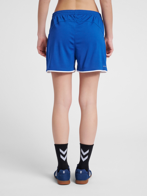 hmlAUTHENTIC POLY SHORTS WOMAN, TRUE BLUE, model