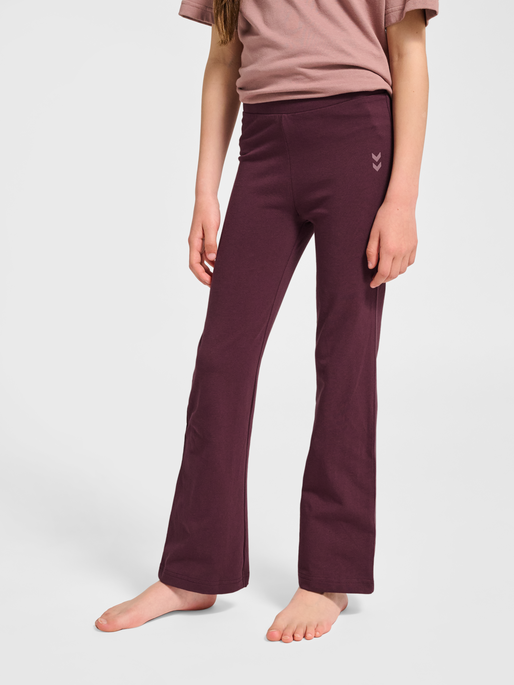 hmlJR FLARE TIGHTS, VINEYARD WINE, model