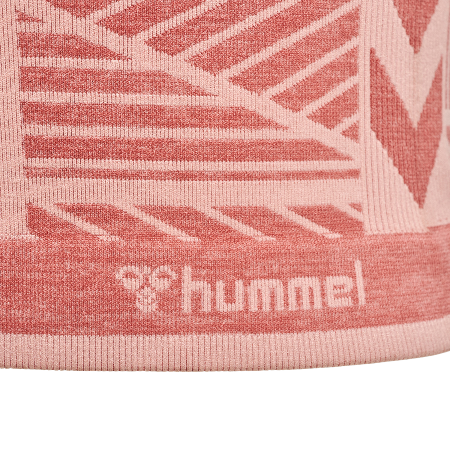 hmlMT ENERGY SEAMLESS CROP TOP, WITHERED ROSE/ROSE TAN MELANGE, packshot