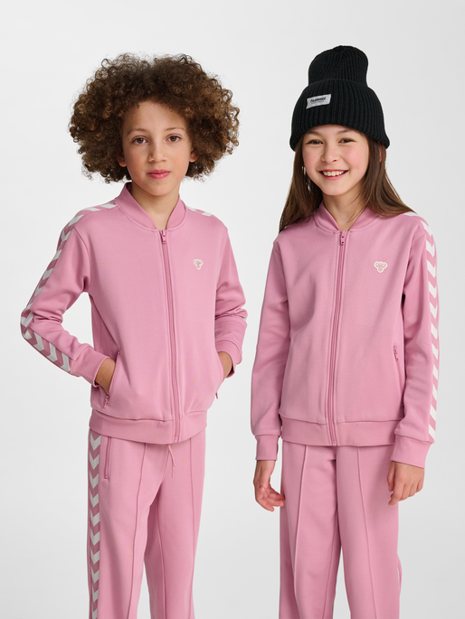 hmlJR ARCHIVE REG POLY ZIP JACKET, POLIGNAC, model