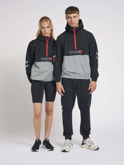 hmlLGC MUSA WOV HALFZIP JACKET, 2001, model