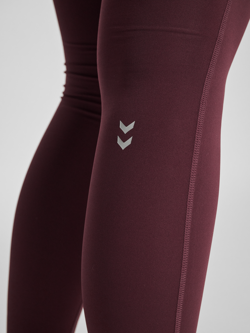 hmlPULSE HIGH WAIST TIGHTS, FUDGE, model