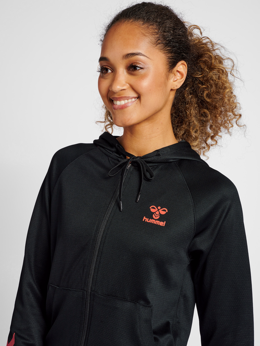 hmlGG12 ACTION ZIP HOODIE WOMAN, 2953, model