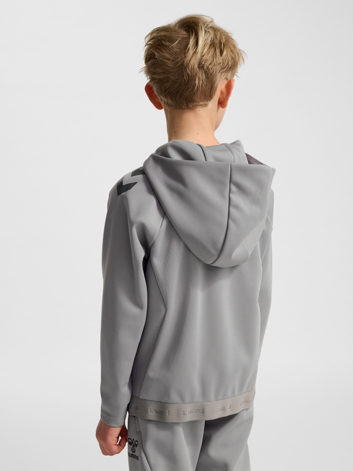 hmlCIMA 2.0 ZIP HOODIE KIDS, ALLOY, model