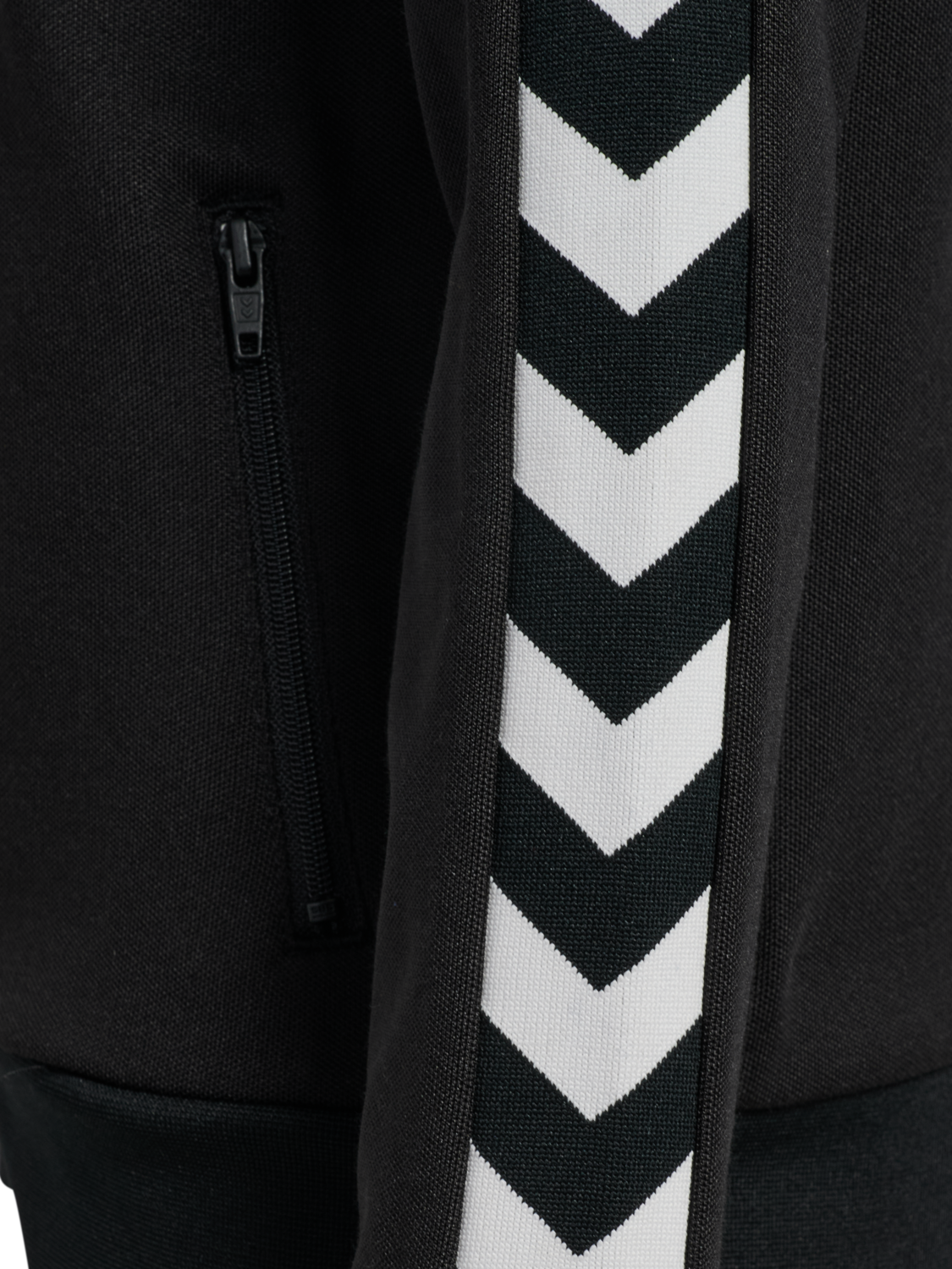 hmlJR ARCHIVE REG POLY ZIP JACKET, BLACK, packshot