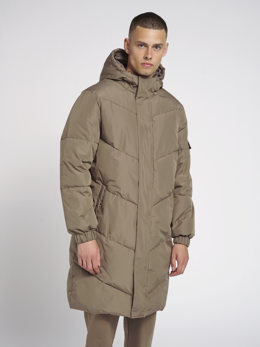 hmlTHOMAS LONG PUFFA JACKET, 8058, model