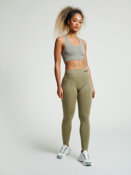 hmlTIF SEAMLESS HIGH WAIST TIGHTS, 8062, model