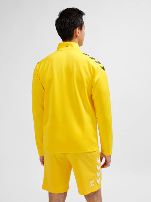 hmlCORE XK POLY ZIP SWEAT, SPORTS YELLOW, model