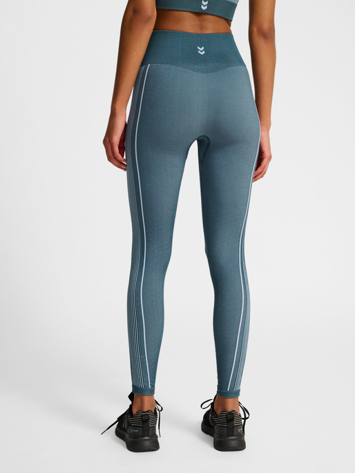 hmlYOGA SEAMLESS HW TIGHTS, STARGAZER, model