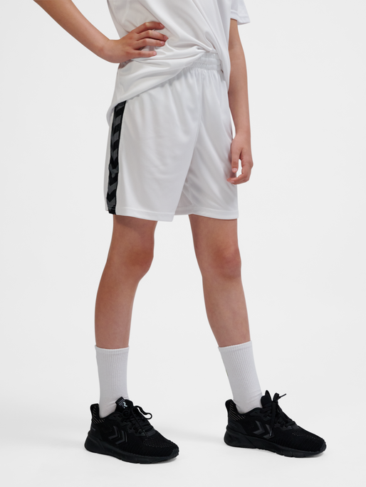 hmlAUTHENTIC PL SHORTS KIDS, WHITE, model