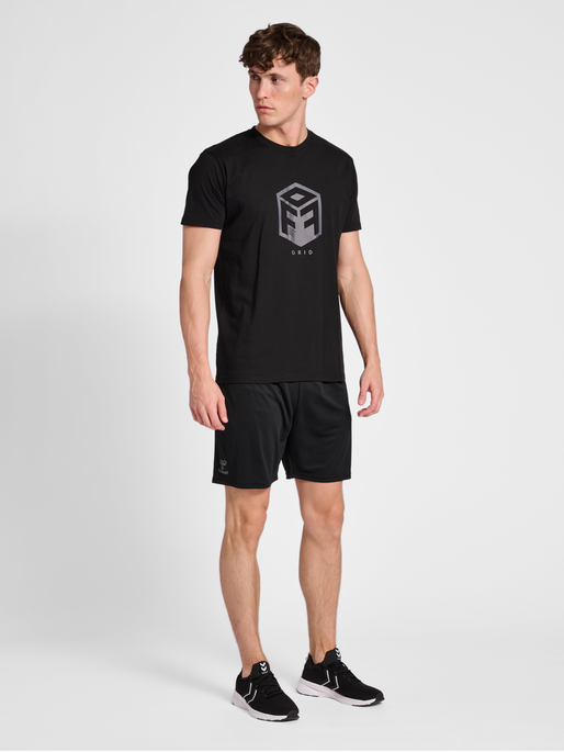 hmlOFFGRID COTTON JERSEY S/S, 2715, model