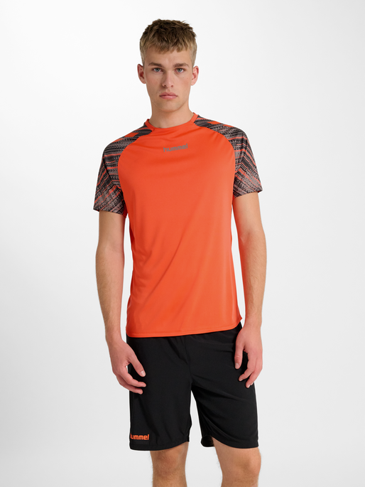 hmlBLAZE PRO TRAINING JERSEY S/S, NASTURTIUM, model