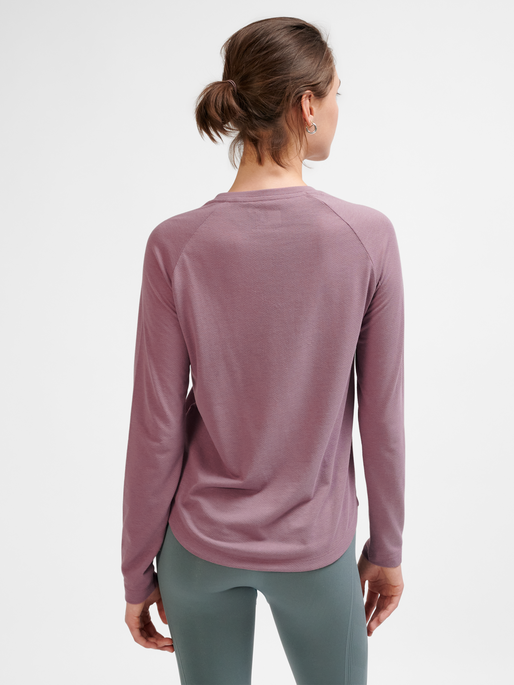 hmlMT VANJA T-SHIRT L/S, GRAPE SHAKE, model