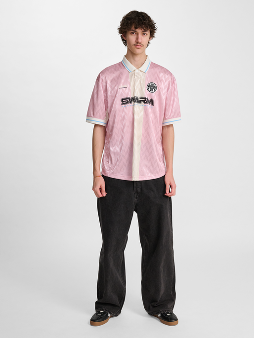 hmlLOOSE FB JERSEY S/S, WINSOME ORCHID, model