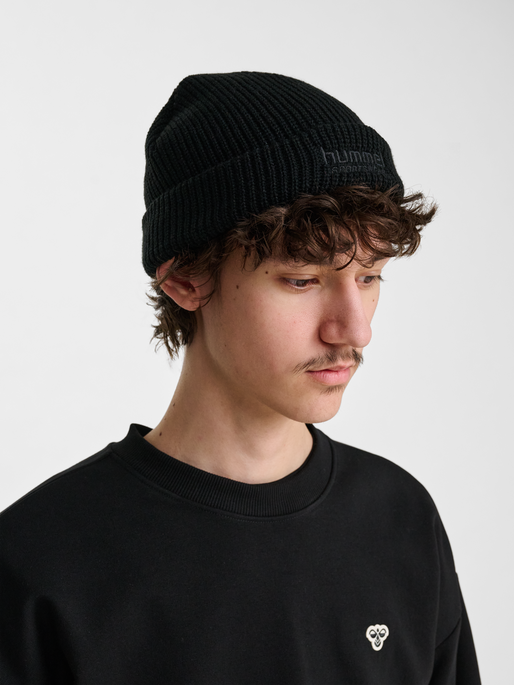 hmlHALF RIB BEANIE, BLACK, model