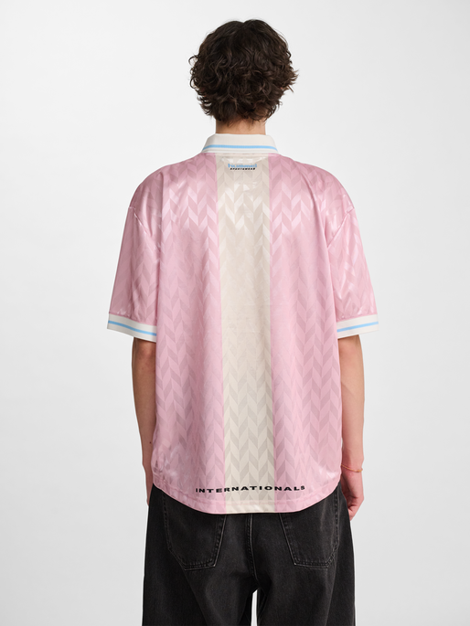 hmlLOOSE FB JERSEY S/S, WINSOME ORCHID, model