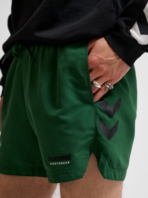 hmlNED SWIM SHORTS, EDEN, model