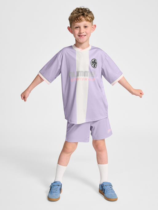 hmlJR BALL SHORTS, LAVENDER, model