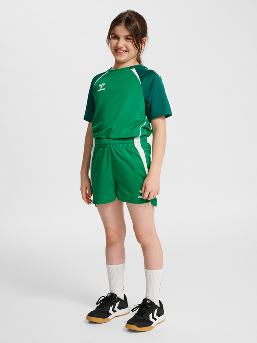 hmlLEAD 2.0 SHORTS KIDS, JELLY BEAN, model