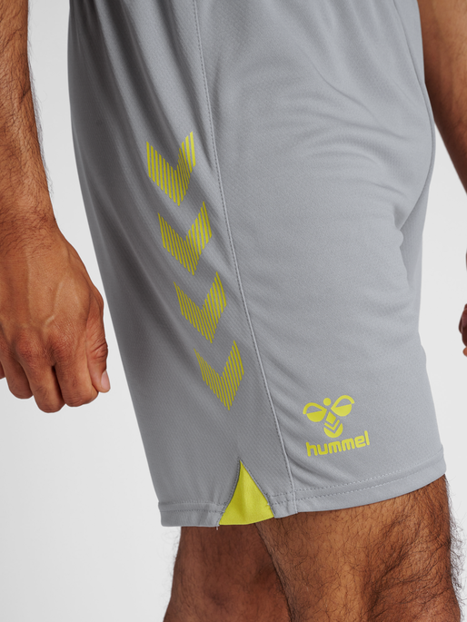 hmlGG12 ACTION SHORTS, 1100, model