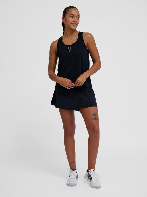 hmlCOURT LIGHT WEIGHT TANKTOP W, LIGHT GREY/BLACK, model