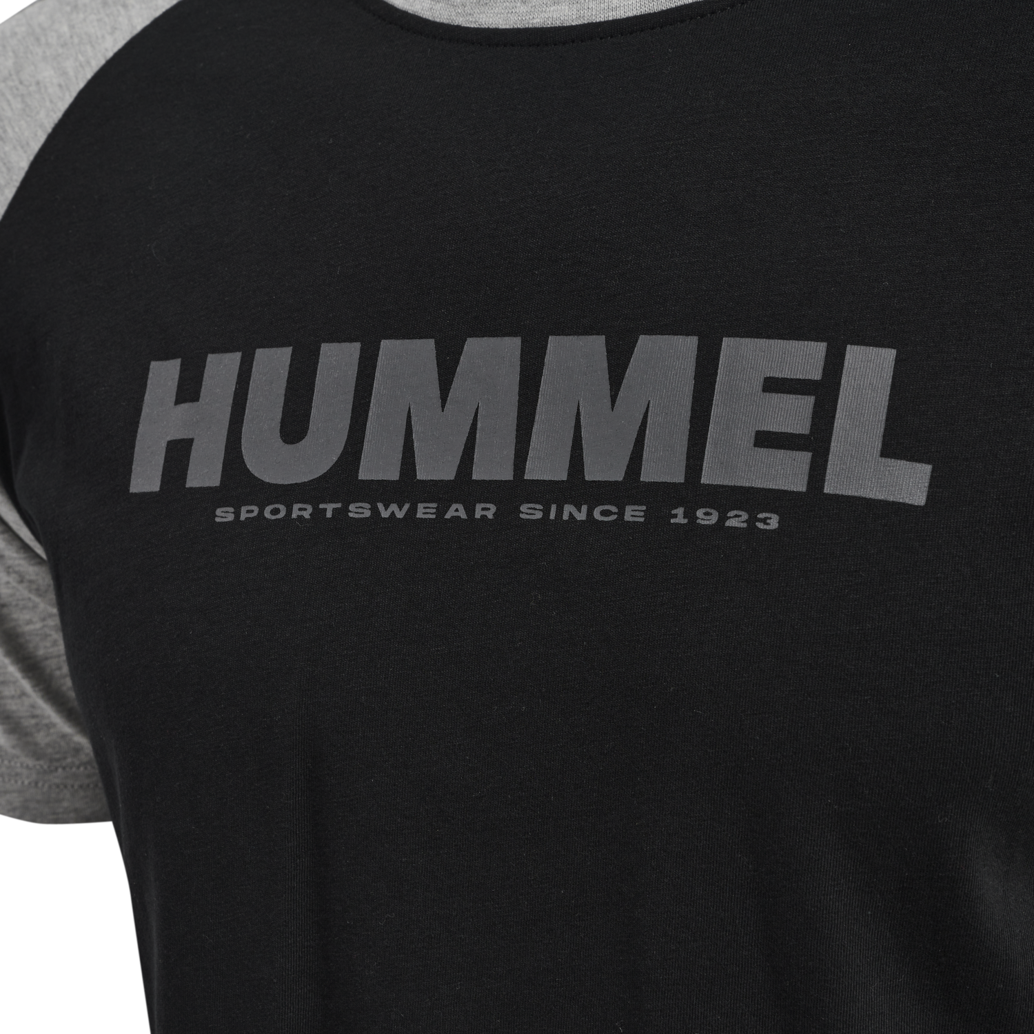 hmlLEGACY BLOCKED T-SHIRT, BLACK/GREY MELANGE, packshot