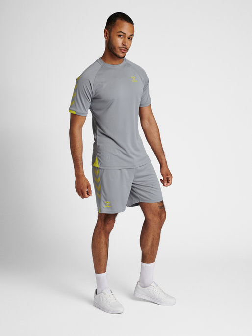 hmlGG12 ACTION SHORTS, 1100, model