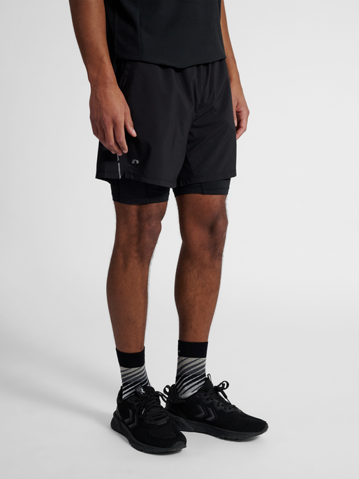 nwlFAST 2IN1 SHORTS, BLACK, model