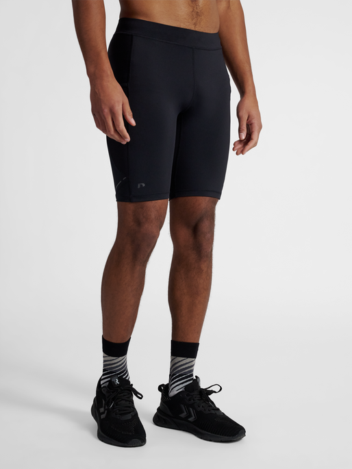 nwlRACE NW POCKET SHORT TIGHTS, BLACK, model